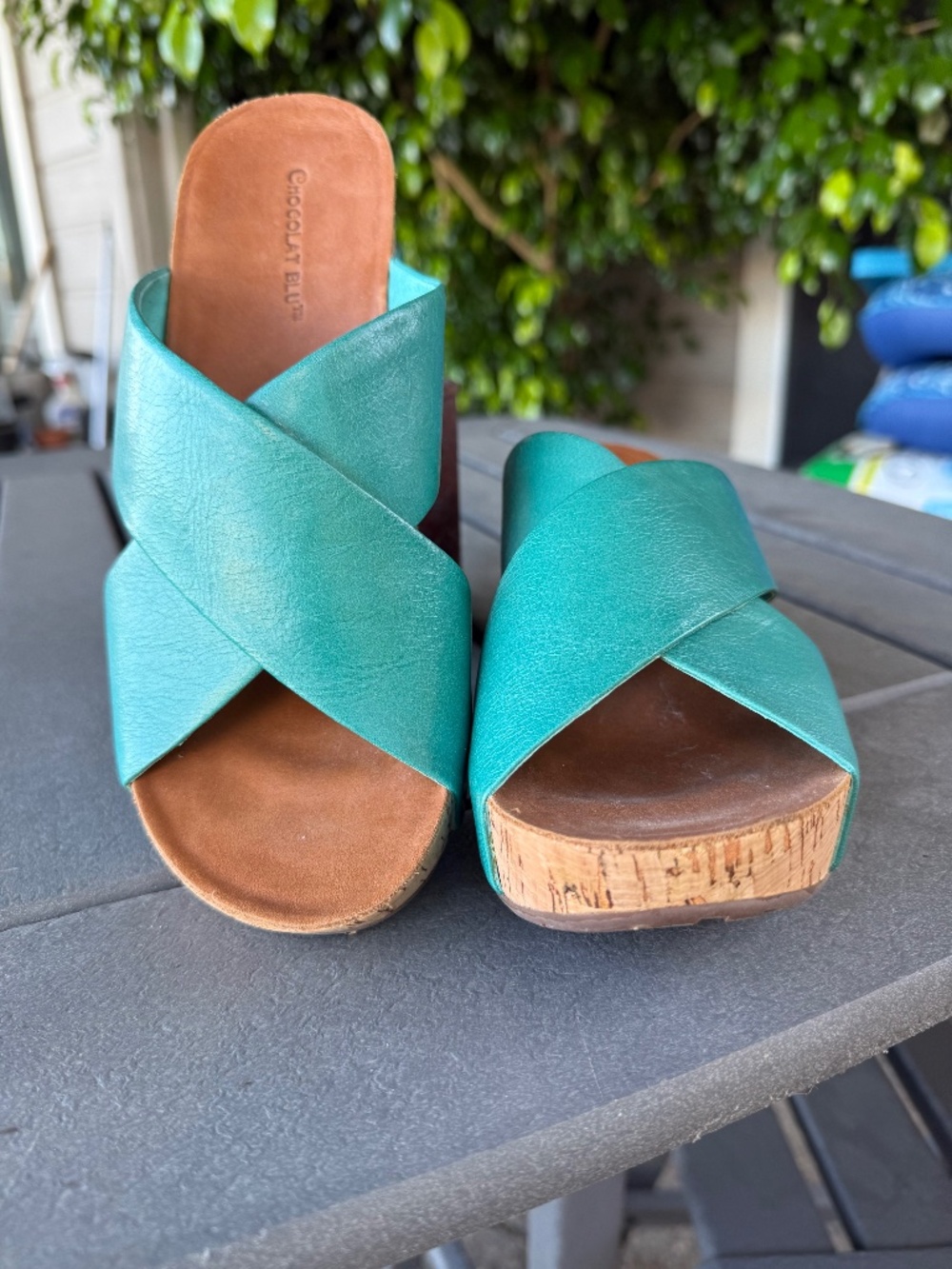 Chocolate Blu size 8 aqua